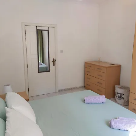 3 Bedrooms 160sqm Balluta Bay By Walk! Saint Julian's