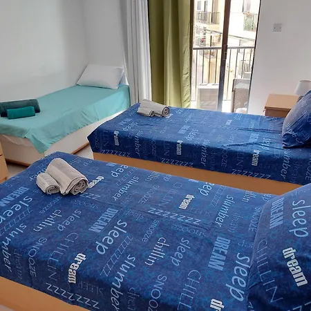 3 Bedrooms 160sqm Balluta Bay By Walk! Apartament